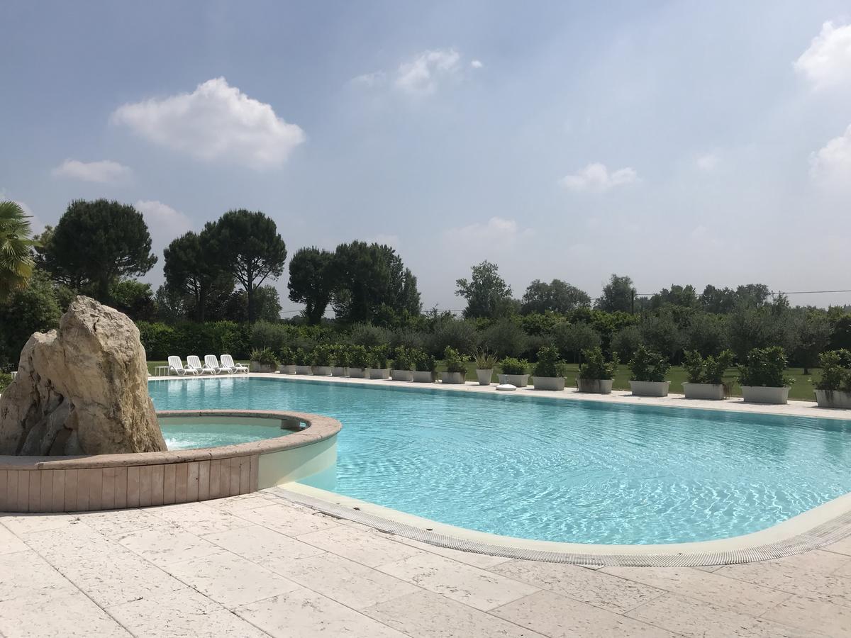 庞蒂索明西奥 Agriturismo Corte Salandini酒店 外观 照片