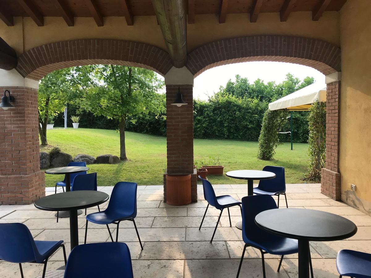 庞蒂索明西奥 Agriturismo Corte Salandini酒店 外观 照片