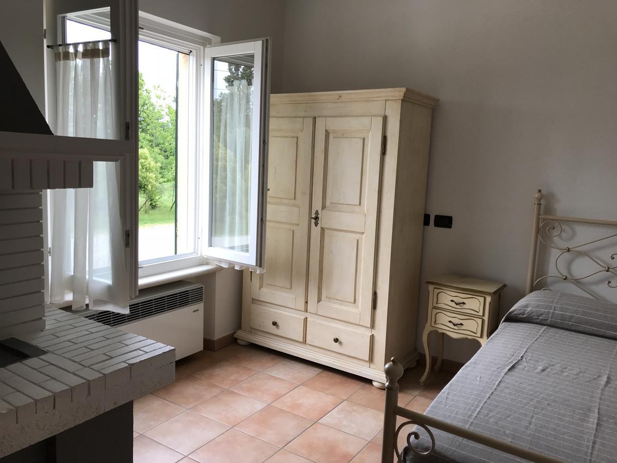 庞蒂索明西奥 Agriturismo Corte Salandini酒店 外观 照片