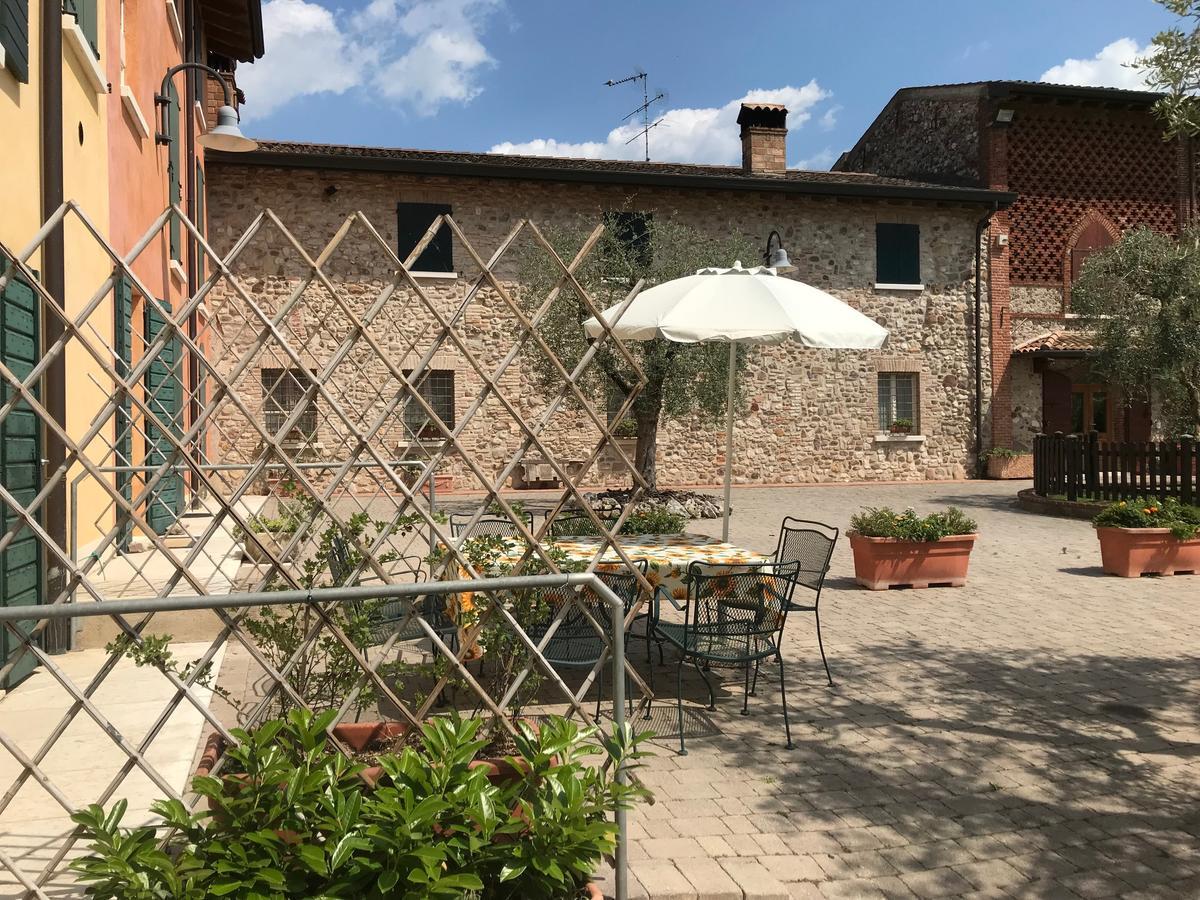 庞蒂索明西奥 Agriturismo Corte Salandini酒店 外观 照片